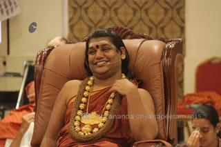 http://nithyananda.org/sites/default/files/photo-gallery/2015-10oct-21st-nithyananda-diary_IMG_9676_varanasi-ia-shivoham-process-swamiji.JPG