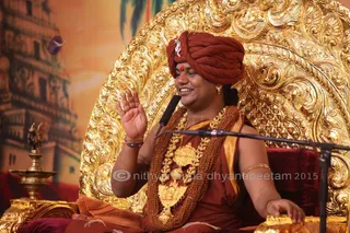 http://nithyananda.org/sites/default/files/photo-gallery/2015-10oct-22nd-nithyananda-diary_IMG_9022.JPG_varanasi-ia-satsang-vijayadashami-swamiji.JPG