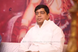http://nithyananda.org/sites/default/files/photo-gallery/2015-10oct-26th-nithyananda-diary_IMG_0806_varanasi-ia-glimpses_of_ia-vip-guests.JPG