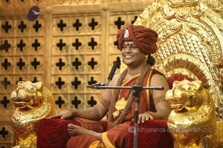 http://nithyananda.org/sites/default/files/photo-gallery/2015-10oct-31st-nithyananda-diary_IMG_1651._samaya-deeksha-program-swamiji.JPG