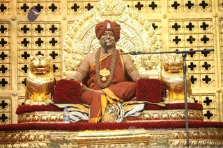 http://nithyananda.org/sites/default/files/photo-gallery/2015-10oct-31st-nithyananda-diary_IMG_1661._samaya-deeksha-program-swamiji.JPG