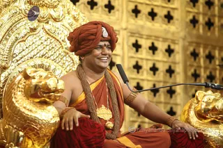 http://nithyananda.org/sites/default/files/photo-gallery/2015-10oct-31st-nithyananda-diary_IMG_1724._samaya-deeksha-program-swamiji.JPG