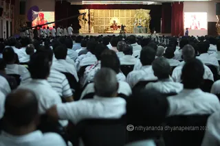 http://nithyananda.org/sites/default/files/photo-gallery/2015-10oct-31st-nithyananda-diary_IMG_1750._samaya-deeksha-program-swamiji.JPG