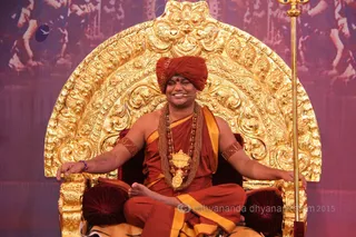 http://nithyananda.org/sites/default/files/photo-gallery/2015-10oct-7th-nithyananda-diary_IMG_2970_varanasi-ia-morning-satsang-swamiji.JPG