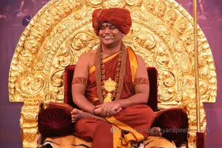 http://nithyananda.org/sites/default/files/photo-gallery/2015-10oct-7th-nithyananda-diary_IMG_2973_varanasi-ia-morning-satsang-swamiji.JPG