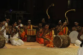 http://nithyananda.org/sites/default/files/photo-gallery/2015-11nov-13th-nithyananda-diary_IMG_2102_bangalr-adheenam-temple-durgai-amman-puja-gurukul-kids.JPG