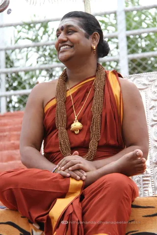 http://nithyananda.org/sites/default/files/photo-gallery/2015-11nov-17th-nithyananda-diary_IMG_7079_bnglr-adheenam-skandha-shasti-sannyas-initiation-swamiji.JPG