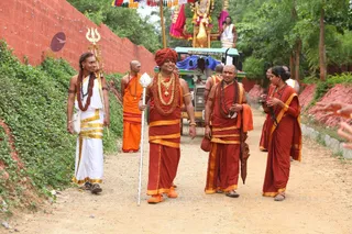 http://nithyananda.org/sites/default/files/photo-gallery/2015-11nov-17th-nithyananda-diary_IMG_7469_bnglr-adheenam-skandha-shasti-sura-samharam-procession-swamiji.JPG