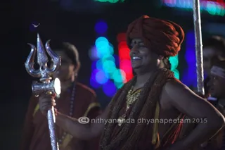 http://nithyananda.org/sites/default/files/photo-gallery/2015-11nov-18th-nithyananda-diary_IMG_8653.JPG_banglr-adheenam-nithyanandeshwara-brahmotsavam-procession-swamiji.JPG