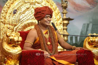 http://nithyananda.org/sites/default/files/photo-gallery/2015-11nov-19th-nithyananda-diary_IMG_9472_banglr-adheenam-nithyanandeshwara-brahmotsavam-tamil-satsang-adishaivam-swamiji.JPG