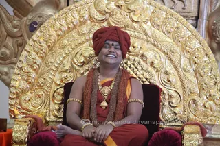 http://nithyananda.org/sites/default/files/photo-gallery/2015-11nov-19th-nithyananda-diary_IMG_9535_banglr-adheenam-nithyanandeshwara-brahmotsavam-culturals-bharatanatyam-swamiji.JPG