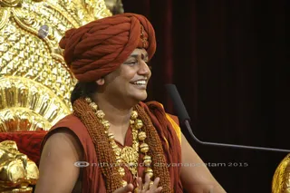 http://nithyananda.org/sites/default/files/photo-gallery/2015-11nov-21st-nithyananda-diary_IMG_9187_blr-adheenam-samaya-vishesha-deeksha-swamiji.JPG