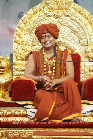 http://nithyananda.org/sites/default/files/photo-gallery/2015-11nov-21st-nithyananda-diary_IMG_9730_blr-adheenam-nithyanandeshwar-brahmotsavam-tamil-satsang-adishaivam-swamiji.JPG