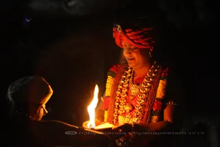 http://nithyananda.org/sites/default/files/photo-gallery/2015-11nov-25th-nithyananda-diary_IMG_4022_blr-adheenam-nithyanandeshwara-brahmotsavam-morning-bharani-deepam-temple-swamiji.JPG