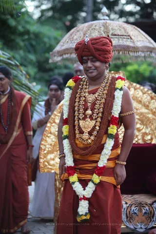 http://nithyananda.org/sites/default/files/photo-gallery/2015-11nov-25th-nithyananda-diary_IMG_4548_blr-adheenam-nithyanandeshwara-brahmotsavam-evening-karthigai-deepam-temple-swamiji.JPG
