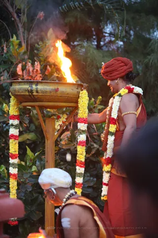 http://nithyananda.org/sites/default/files/photo-gallery/2015-11nov-25th-nithyananda-diary_IMG_4568_blr-adheenam-nithyanandeshwara-brahmotsavam-evening-karthigai-deepam-temple-swamiji.JPG