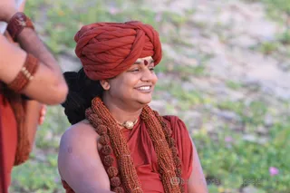 http://nithyananda.org/sites/default/files/photo-gallery/2015-12dec-21st-nithyananda-diary_IMG_7893_phuket-nithyanandoham-1008-upanishad-beach-swamiji.JPG