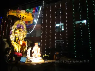 http://nithyananda.org/sites/default/files/photo-gallery/2015-12dec-24th-nithyananda-diary_DSC00189_bidadi-nithyananda-brahmotsava-jayanthi-temple-prasad-tiruvannamalai-nithyanandeshwari-temple.JPG