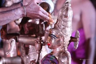 http://nithyananda.org/sites/default/files/photo-gallery/2015-12dec-25th-nithyananda-diary_IMG_0474_phuket-nithyanandoham-1008-rudra-homa-snapana-abhishekam-deities.JPG
