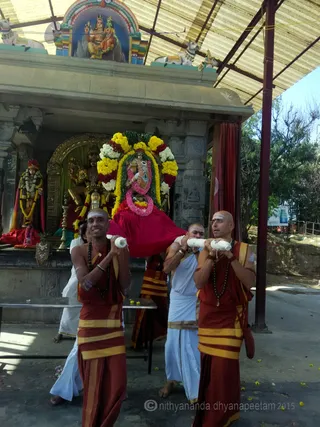 http://nithyananda.org/sites/default/files/photo-gallery/2015-12dec-26th-nithyananda-diary_IMG_20151226_133013_HDR_bidadi-nithyananda-jayanthi-brahmotsavam-aarudra-darshan-temple.jpg