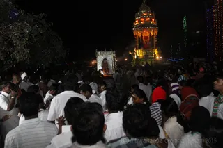 http://nithyananda.org/sites/default/files/photo-gallery/2015-12dec-31st-nithyananda_IMG_5464_bidadi-nithyananda-jayanthi-brahmotsavam-procession-swamiji.JPG
