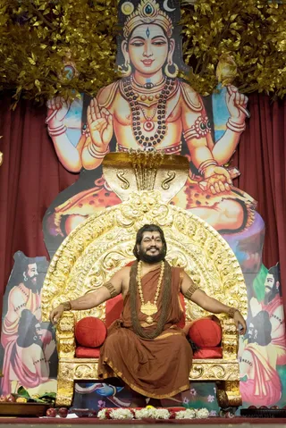 http://nithyananda.org/sites/default/files/photo-gallery/2016-11nov-10th-nithyananda-diary_DSC_5100_bengaluru-aadheenam-kalpataru-darshan-swamiji.jpg