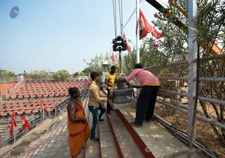 http://nithyananda.org/sites/default/files/photo-gallery/2016-11nov-18th-nithyananda-diary_DSC_8367_bengaluru-aadheenam-sadashivoham-construction-preparations.jpg