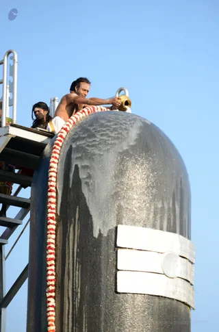 http://nithyananda.org/sites/default/files/photo-gallery/2016-11nov-25th-nithyananda-diary_DSC_8386_bengaluru-aadheenam-rudrabhishekam.jpg