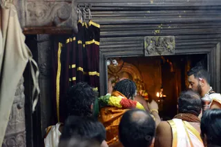 http://nithyananda.org/sites/default/files/photo-gallery/2016-11nov-30th-nithyananda-diary_DSC_0274_bengaluru-aadheenam-sadashivoham-day0-melkote-temple.jpg