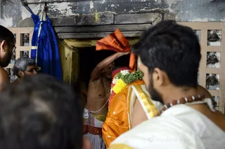http://nithyananda.org/sites/default/files/photo-gallery/2016-11nov-30th-nithyananda-diary_DSC_0292_bengaluru-aadheenam-sadashivoham-day0-melkote-temple.jpg