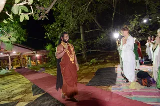 http://nithyananda.org/sites/default/files/photo-gallery/2016-11nov-30th-nithyananda-diary_DSC_0432_bengaluru-aadheenam-sadashivoham-day0-banyan-session-swamiji.jpg