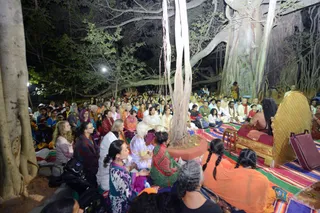 http://nithyananda.org/sites/default/files/photo-gallery/2016-11nov-30th-nithyananda-diary_DSC_0444_bengaluru-aadheenam-sadashivoham-day0-banyan-session-swamiji.jpg