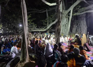 http://nithyananda.org/sites/default/files/photo-gallery/2016-11nov-30th-nithyananda-diary_DSC_0453_bengaluru-aadheenam-sadashivoham-day0-banyan-session-swamiji.jpg