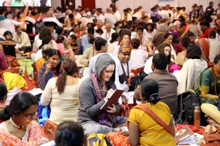 http://nithyananda.org/sites/default/files/photo-gallery/2016-12dec-11th-nithyananda-diary_IMGL3774_bengaluru-aadheenam-sadashivoham-day11-mandala-manifesting-swamiji.jpg