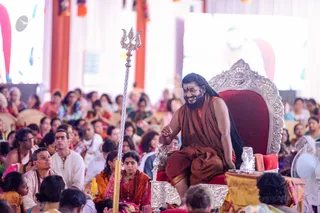 https://nithyananda.org/sites/default/files/photo-gallery/2016-12dec-14th-nithyananda-diary_Dwajarohanam%20%2812%20of%2014%29_bengaluru-aadheenam-sadashivoham-day14-manifesting-shaktis-11dimensions-swamiji.jpg?1481850523