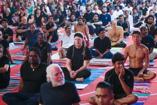 https://nithyananda.org/sites/default/files/photo-gallery/2016-12dec-14th-nithyananda-diary_Yoga%20Session%20%283%20of%2027%29_bengaluru-aadheenam-sadashivoham-day14-nithya-yoga-withswamiji-swamiji.jpg?1481764732