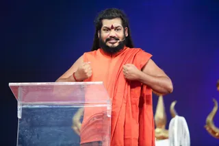 https://nithyananda.org/sites/default/files/photo-gallery/2016-12dec-14th-nithyananda-diary_Yoga%20Session%20%286%20of%2027%29_bengaluru-aadheenam-sadashivoham-day14-nithya-yoga-withswamiji-swamiji.jpg?1481764733