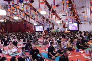 http://nithyananda.org/sites/default/files/photo-gallery/2016-12dec-16th-nithyananda-diary_DSC_9140_bengaluru-aadheenam-sadashivoham-day16-swamiji-nithya-yoga-swamiji.jpg