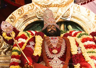 Deities in the Hall - Bhagavan Sri Nithyananda Swamiji