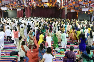 http://nithyananda.org/sites/default/files/photo-gallery/2016-12dec-1st-nithyananda-diary_4H7A3563_bengaluru-aadheenam-sadashivoham-day1-manifesting-shaktis-afternoon-sessions.jpg