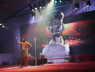 http://nithyananda.org/sites/default/files/photo-gallery/2016-12dec-1st-nithyananda-diary_4H7A3647_bengaluru-aadheenam-sadashivoham-day1-sadashiva-darshan-swamiji.jpg