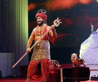 http://nithyananda.org/sites/default/files/photo-gallery/2016-12dec-1st-nithyananda-diary_4H7A3918_bengaluru-aadheenam-sadashivoham-day1-sadashiva-darshan-swamiji.jpg