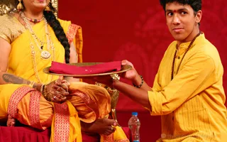 http://nithyananda.org/sites/default/files/photo-gallery/2016-12dec-1st-nithyananda-diary_4T9A1188_bengaluru-aadheenam-sadashivoham-day1-manifesting-shaktis-afternoon-sessions.jpg