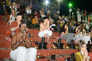 http://nithyananda.org/sites/default/files/photo-gallery/2016-12dec-20th-nithyananda-diary_DSC_2008_bengaluru-aadheenam-sadashivoham-day20-abhishekam.jpg