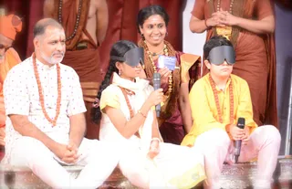 http://nithyananda.org/sites/default/files/photo-gallery/2016-12dec-21st-nithyananda-diary_DSC_2381_bengaluru-aadheenam-sadashivoham-day21-glimpses-vips-panch-mahamandaleshwaras--mpdemo.jpg