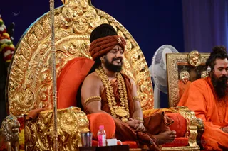 http://nithyananda.org/sites/default/files/photo-gallery/2016-12dec-21st-nithyananda-diary_DSC_2775_bengaluru-aadheenam-sadashivoham-day21-glimpses-vips-panch-mahamandaleshwaras-swamiji.jpg
