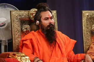 http://nithyananda.org/sites/default/files/photo-gallery/2016-12dec-21st-nithyananda-diary_IMGL4404_bengaluru-aadheenam-sadashivoham-day21-glimpses-vips-panch-mahamandaleshwaras.jpg