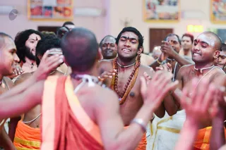 http://nithyananda.org/sites/default/files/photo-gallery/2016-12dec-29th-nithyananda-diary_DSC_6952_bengaluru-aadheenam-nithya-sankirtan.jpg