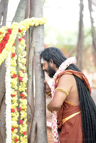 His Holiness visits the Sacred Banyan Tree which is the very body of Sadashiva Himself.