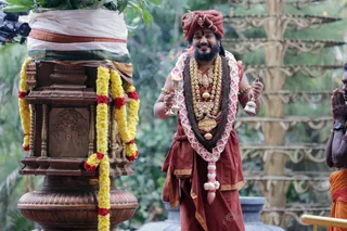 http://nithyananda.org/sites/default/files/photo-gallery/2016-12dec-3rd-nithyananda-diary_G28A0101_bengaluru-aadheenam-sadashivoham-day3-dvajarohanam-temple-swamiji.jpg